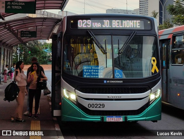 Auto Viação Urubupungá 00229 na cidade de Osasco, São Paulo, Brasil, por Lucas Kevin. Número da foto: #13121959.