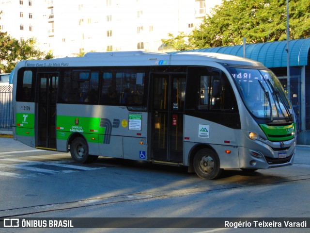Cooperativa Fênix > Spencer Transporte 1 5179 na cidade de São Paulo, São Paulo, Brasil, por Rogério Teixeira Varadi. Número da foto: #13121105.
