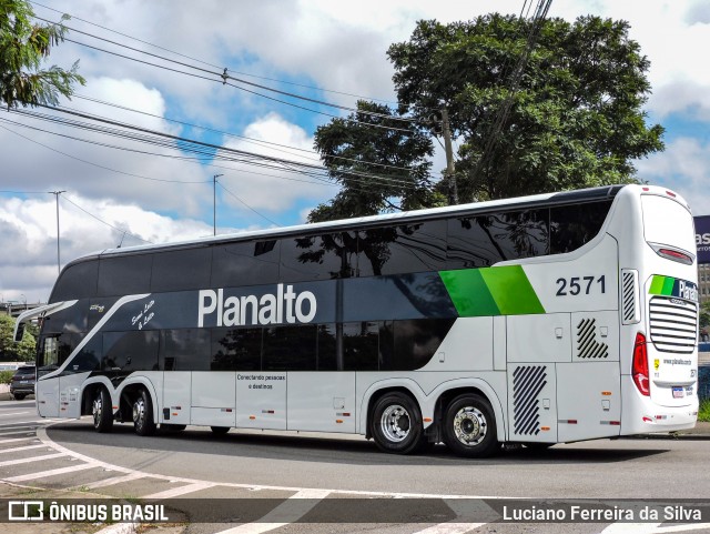 Planalto Transportes 2571 na cidade de São Paulo, São Paulo, Brasil, por Luciano Ferreira da Silva. Número da foto: #13122560.