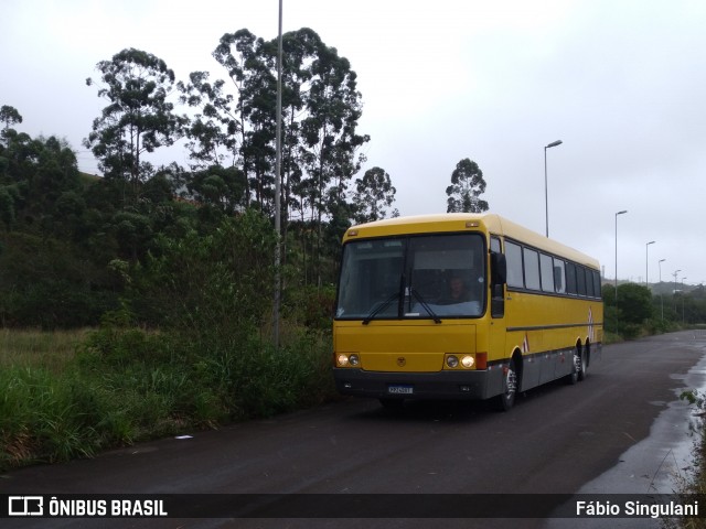 Associação de Preservação de Ônibus Clássicos 4387 na cidade de Juiz de Fora, Minas Gerais, Brasil, por Fábio Singulani. Número da foto: #13121724.