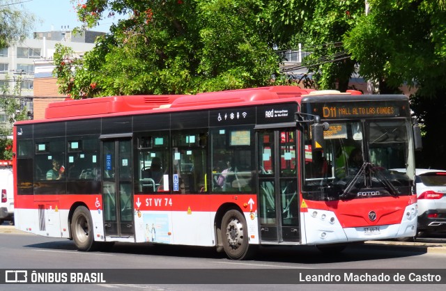 STU Santiago Transporte Urbano STVY74 na cidade de Las Condes, Santiago, Metropolitana de Santiago, Chile, por Leandro Machado de Castro. Número da foto: #13124736.