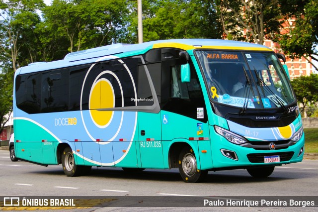 Doce Rio Fretamento e Turismo M-17 na cidade de Rio de Janeiro, Rio de Janeiro, Brasil, por Paulo Henrique Pereira Borges. Número da foto: #13125196.