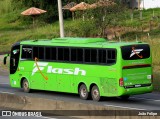 Flash Turismo 9700 na cidade de Canas, São Paulo, Brasil, por João Felipe. Número da foto: #13124171.
