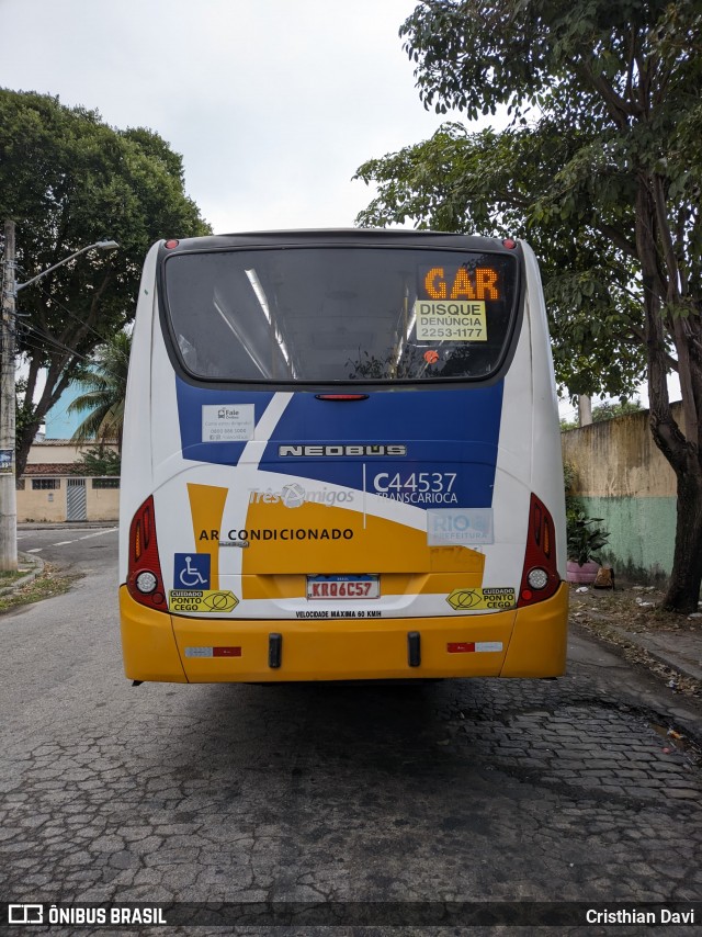 Auto Viação Três Amigos C44537 na cidade de Rio de Janeiro, Rio de Janeiro, Brasil, por Cristhian Davi. Número da foto: #13127163.