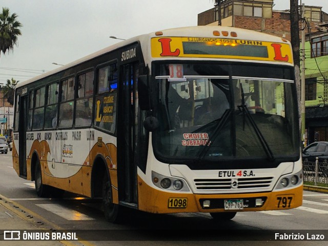 ETUL 4 S.A. 797 na cidade de Chorrillos, Lima, Lima Metropolitana, Peru, por Fabrizio Lazo. Número da foto: #13127773.