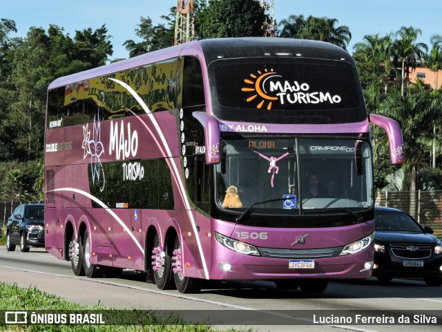 Majo Turismo 1506 na cidade de Santa Isabel, São Paulo, Brasil, por Luciano Ferreira da Silva. Número da foto: #13126138.