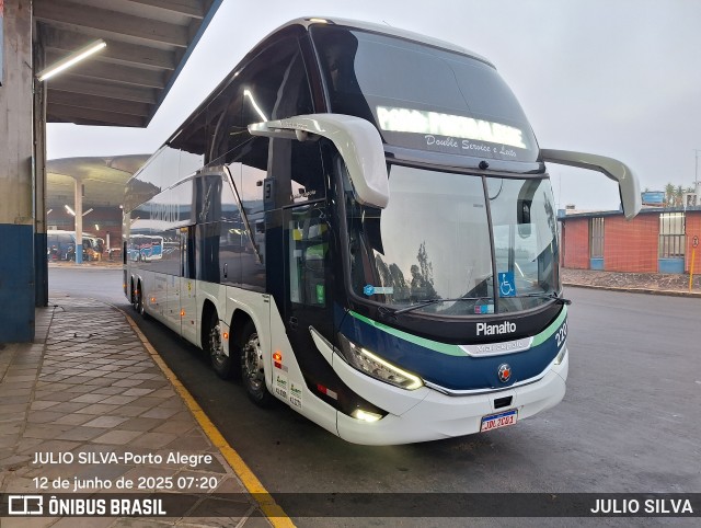 Planalto Transportes 2201 na cidade de Porto Alegre, Rio Grande do Sul, Brasil, por JULIO SILVA. Número da foto: #13126029.