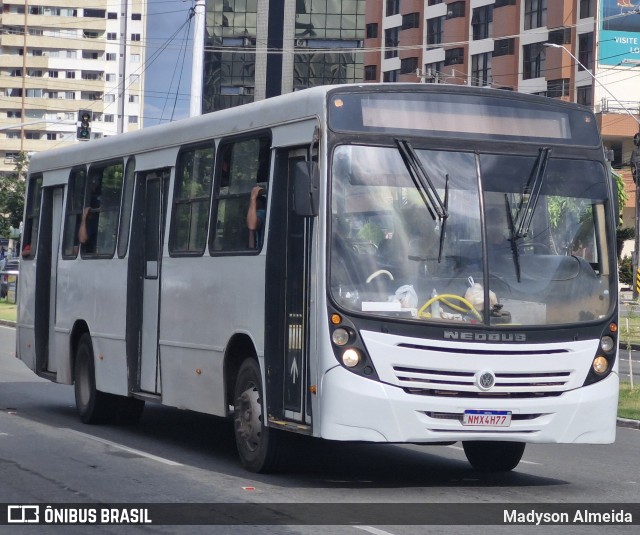 Ônibus Particulares  na cidade de São Luís, Maranhão, Brasil, por Madyson Almeida. Número da foto: #13130238.