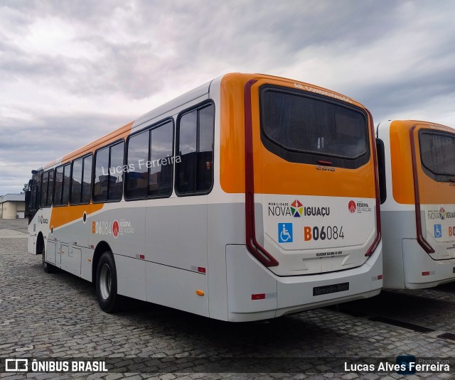 Expresso Nossa Senhora da Glória B06084 na cidade de Mesquita, Rio de Janeiro, Brasil, por Lucas Alves Ferreira. Número da foto: #13130156.
