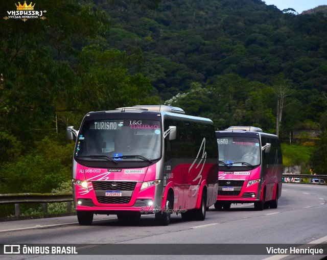 Agência de Viagens L&G Turismo 2022 na cidade de Petrópolis, Rio de Janeiro, Brasil, por Victor Henrique. Número da foto: #13129212.