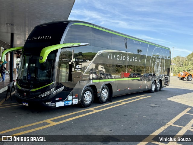 Viação Garcia 96010 na cidade de Irati, Paraná, Brasil, por Vinicius Souza. Número da foto: #13128366.