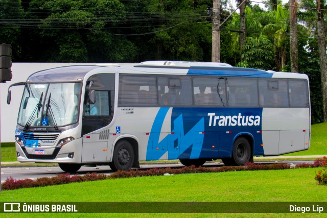 Transtusa - Transporte e Turismo Santo Antônio 82506 na cidade de Joinville, Santa Catarina, Brasil, por Diego Lip. Número da foto: #13130099.