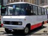 Ônibus Particulares 8010 na cidade de Barueri, São Paulo, Brasil, por Lucas Silva. Número da foto: #13129419.