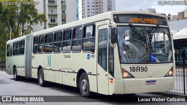 Viação Santo Ângelo 18R90 na cidade de Curitiba, Paraná, Brasil, por Lucas Weber Calizario. Número da foto: #13131294.
