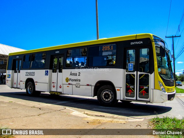 Viação Pioneira 229920 na cidade de Taguatinga, Distrito Federal, Brasil, por Daniel Chaves. Número da foto: #13130897.