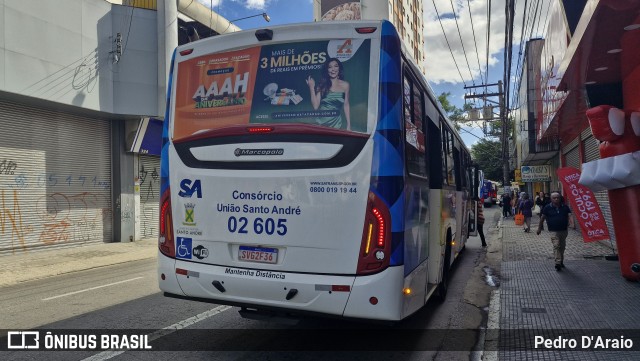Viação Vaz 02 605 na cidade de Santo André, São Paulo, Brasil, por Pedro D'Araio. Número da foto: #13131109.