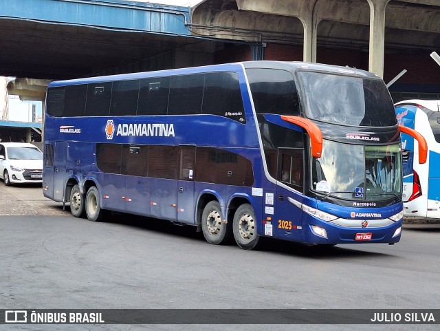 Expresso Adamantina 2025 na cidade de Porto Alegre, Rio Grande do Sul, Brasil, por JULIO SILVA. Número da foto: #13132572.