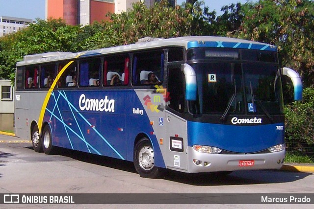 Viação Cometa 7667 na cidade de São Paulo, São Paulo, Brasil, por Marcus Prado. Número da foto: #13131827.