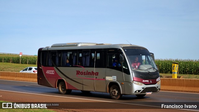 Rosinha Turismo 49000 na cidade de Palmital, São Paulo, Brasil, por Francisco Ivano. Número da foto: #13133002.