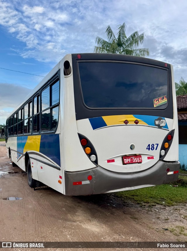 Ônibus Particulares 487 na cidade de Bragança, Pará, Brasil, por Fabio Soares. Número da foto: #13132321.