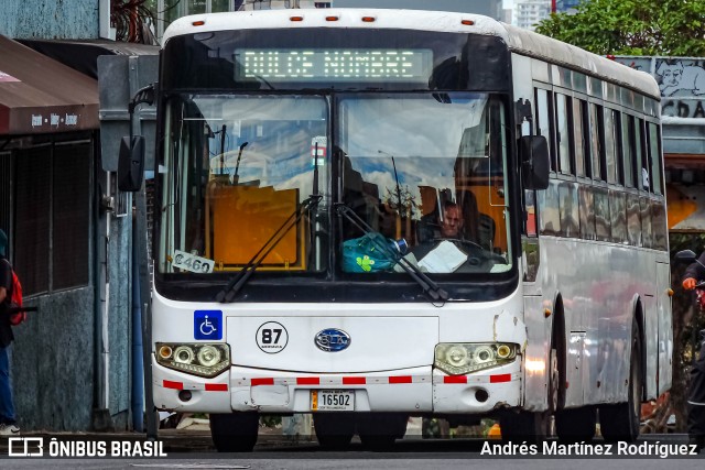 AMSA - Autotransportes Moravia 87 na cidade de San José, San José, Costa Rica, por Andrés Martínez Rodríguez. Número da foto: #13132130.