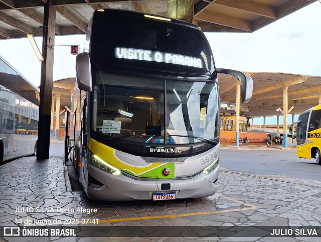Brasil Sul Linhas Rodoviárias 3838 na cidade de Porto Alegre, Rio Grande do Sul, Brasil, por JULIO SILVA. Número da foto: #13131441.