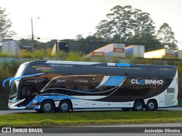 Clebinho Turismo 2040 na cidade de Embu das Artes, São Paulo, Brasil, por Josivaldo Oliveira. Número da foto: #13133314.