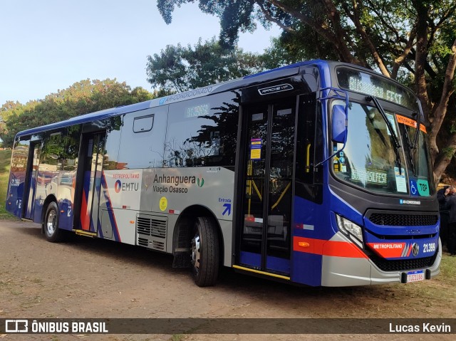 Viação Osasco 21.399 na cidade de Campinas, São Paulo, Brasil, por Lucas Kevin. Número da foto: #13135975.
