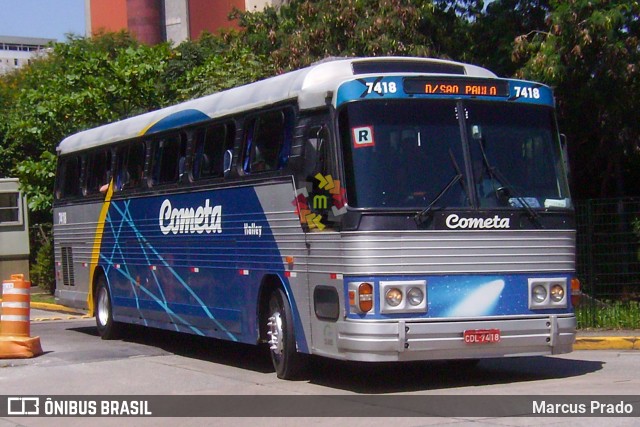 Viação Cometa 7418 na cidade de São Paulo, São Paulo, Brasil, por Marcus Prado. Número da foto: #13133635.