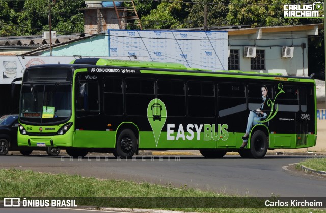 EasyBus 5032 na cidade de Foz do Iguaçu, Paraná, Brasil, por Carlos Kircheim. Número da foto: #13134528.