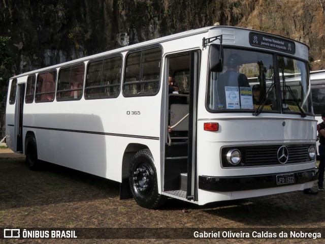Ônibus Particulares 1522 na cidade de Campinas, São Paulo, Brasil, por Gabriel Oliveira Caldas da Nobrega. Número da foto: #13138737.