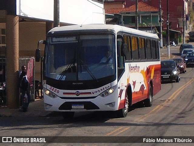 Venetur Turismo 3220 na cidade de Três Corações, Minas Gerais, Brasil, por Fábio Mateus Tibúrcio. Número da foto: #13136638.