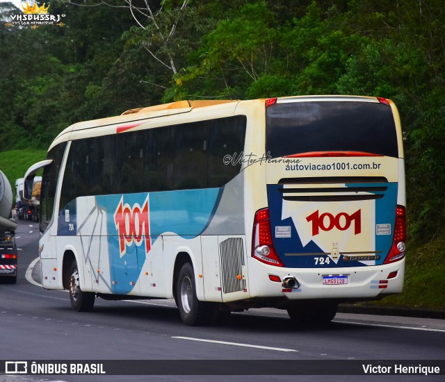 Auto Viação 1001 724 na cidade de Petrópolis, Rio de Janeiro, Brasil, por Victor Henrique. Número da foto: #13137650.