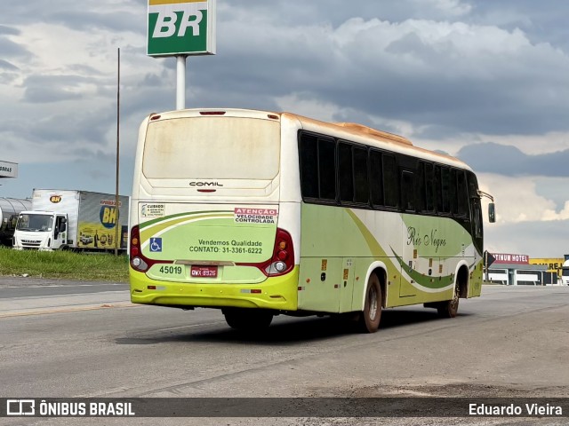 Rio Negro Fretamento e Turismo 45019 na cidade de Conselheiro Lafaiete, Minas Gerais, Brasil, por Eduardo Vieira. Número da foto: #13136404.
