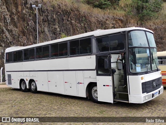 Ônibus Particulares 9116 na cidade de Campinas, São Paulo, Brasil, por Ítalo Silva. Número da foto: #13137080.
