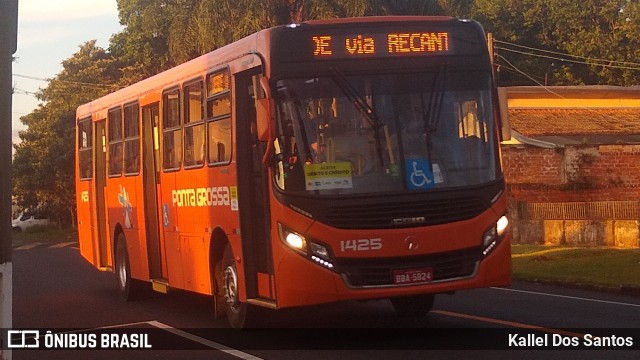 VCG - Viação Campos Gerais 1425 na cidade de Ponta Grossa, Paraná, Brasil, por Kallel Dos Santos. Número da foto: #13138936.