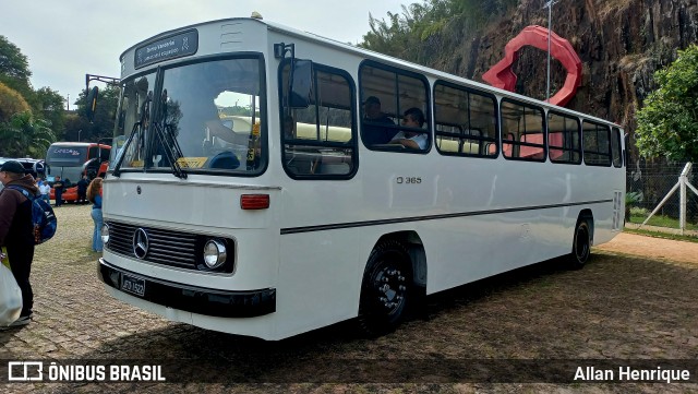 Ônibus Particulares 1522 na cidade de Campinas, São Paulo, Brasil, por Allan Henrique. Número da foto: #13140165.