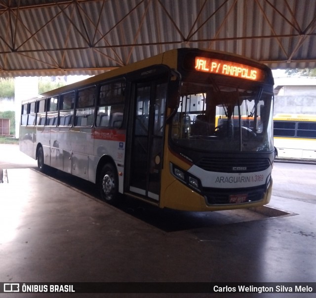 Viação Araguarina 3169 na cidade de Anápolis, Goiás, Brasil, por Carlos Welington Silva Melo. Número da foto: #13140564.