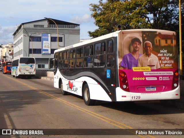 Trectur 1129 na cidade de Três Corações, Minas Gerais, Brasil, por Fábio Mateus Tibúrcio. Número da foto: #13140494.