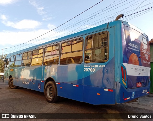 Viação Globo 20700 na cidade de Belo Horizonte, Minas Gerais, Brasil, por Bruno Santos. Número da foto: #13141521.