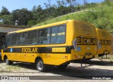 Escolares 00CA00 na cidade de Oliveira, Minas Gerais, Brasil, por Moisés Magno. Número da foto: #13141337.