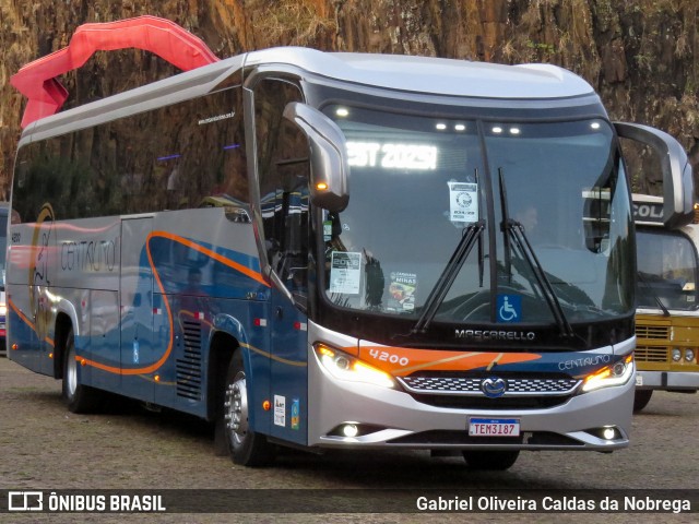 Centauro Turismo 4200 na cidade de Campinas, São Paulo, Brasil, por Gabriel Oliveira Caldas da Nobrega. Número da foto: #13142435.