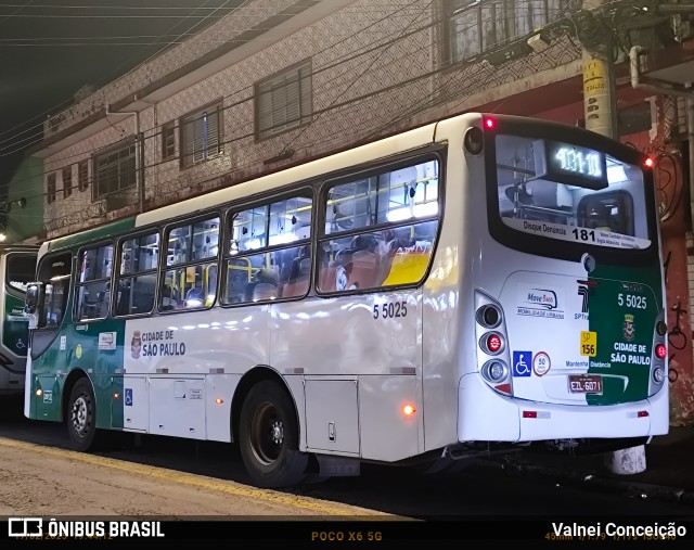 Move 5 5025 na cidade de São Paulo, São Paulo, Brasil, por Valnei Conceição. Número da foto: #13143529.