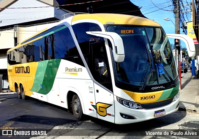 Empresa Gontijo de Transportes 19690 na cidade de São José do Rio Preto, São Paulo, Brasil, por Vicente de Paulo Alves. Número da foto: #13142781.