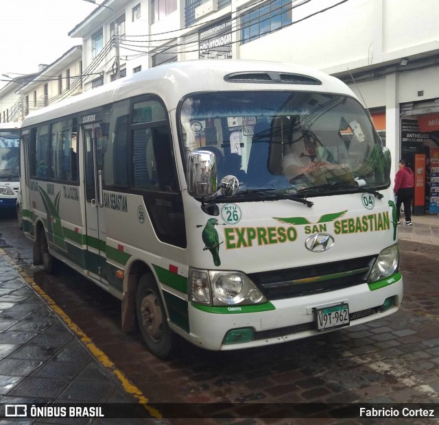 Expreso San Sebastian 04 na cidade de Cuzco, Cuzco, Cuzco, Peru, por Fabricio Cortez. Número da foto: #13143763.