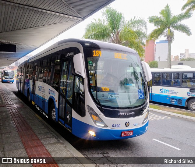 Transol Transportes Coletivos 0320 na cidade de Florianópolis, Santa Catarina, Brasil, por Richard Silva. Número da foto: #13142650.