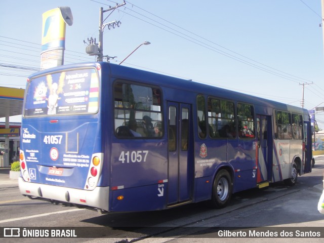Radial Transporte Coletivo 41.057 na cidade de Itaquaquecetuba, São Paulo, Brasil, por Gilberto Mendes dos Santos. Número da foto: #13142220.