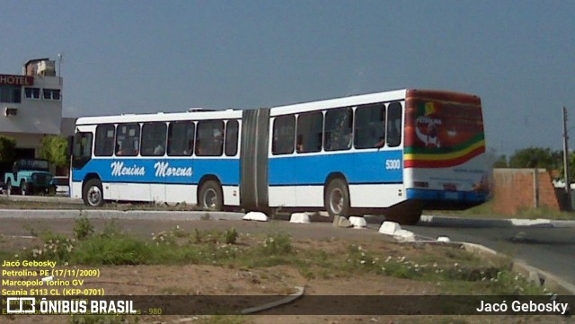 Menina Morena 5300 na cidade de Petrolina, Pernambuco, Brasil, por Jacó Gebosky. Número da foto: #13143220.