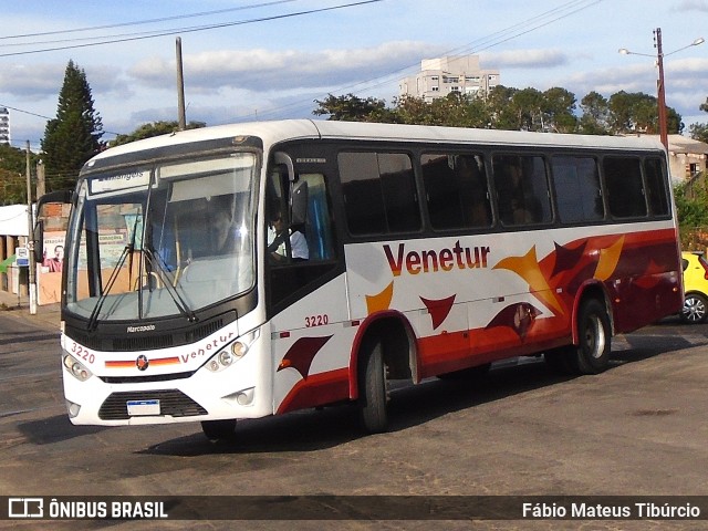 Venetur Turismo 3220 na cidade de Três Corações, Minas Gerais, Brasil, por Fábio Mateus Tibúrcio. Número da foto: #13142478.