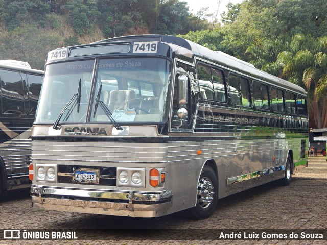 Ônibus Particulares 7419 na cidade de Campinas, São Paulo, Brasil, por André Luiz Gomes de Souza. Número da foto: #13144852.